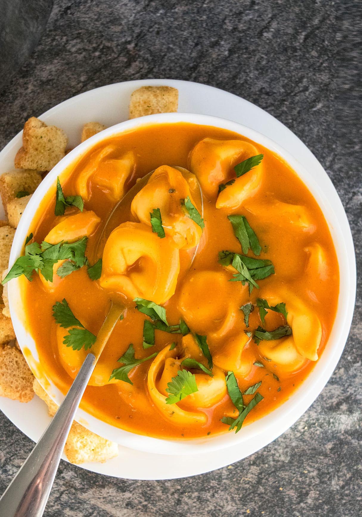 Creamy and Delicious Instant Pot Tomato Tortellini Soup