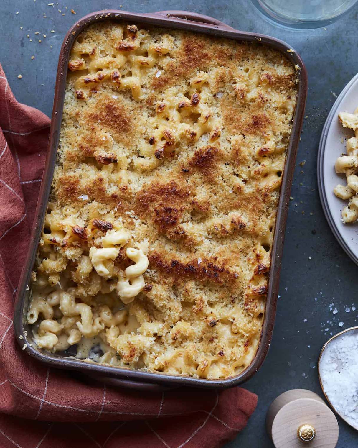 Cheesy Creamy Baked Mac and Cheese