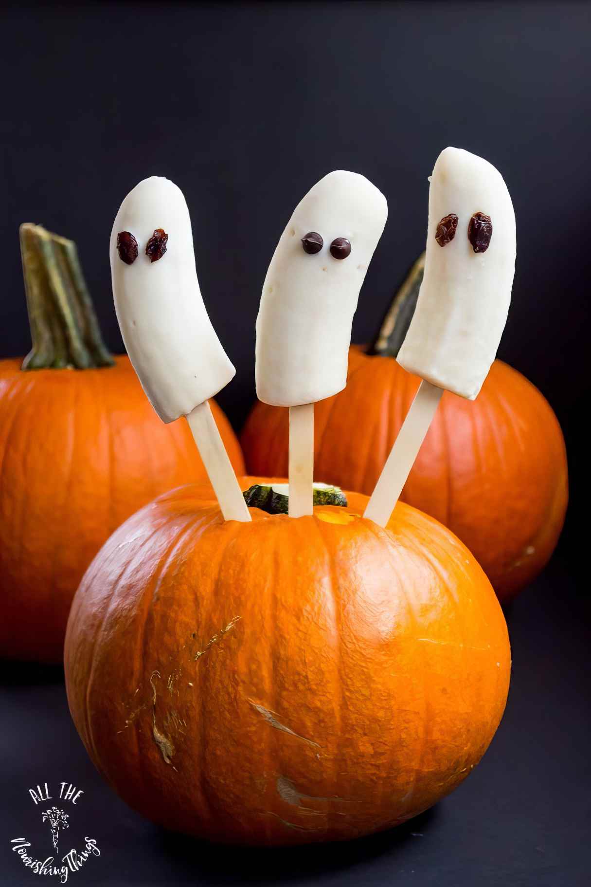 3-Ingredient Paleo Banana Ghosts