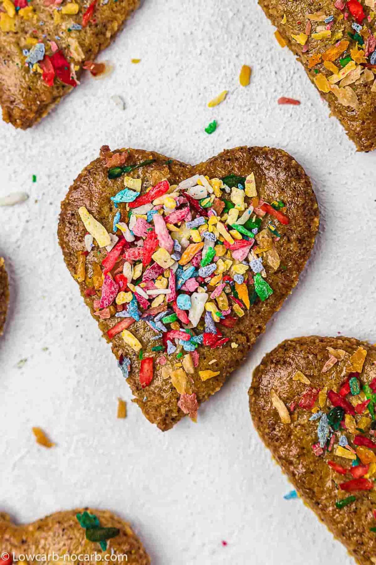 Low Carb Gingerbread Cookies
