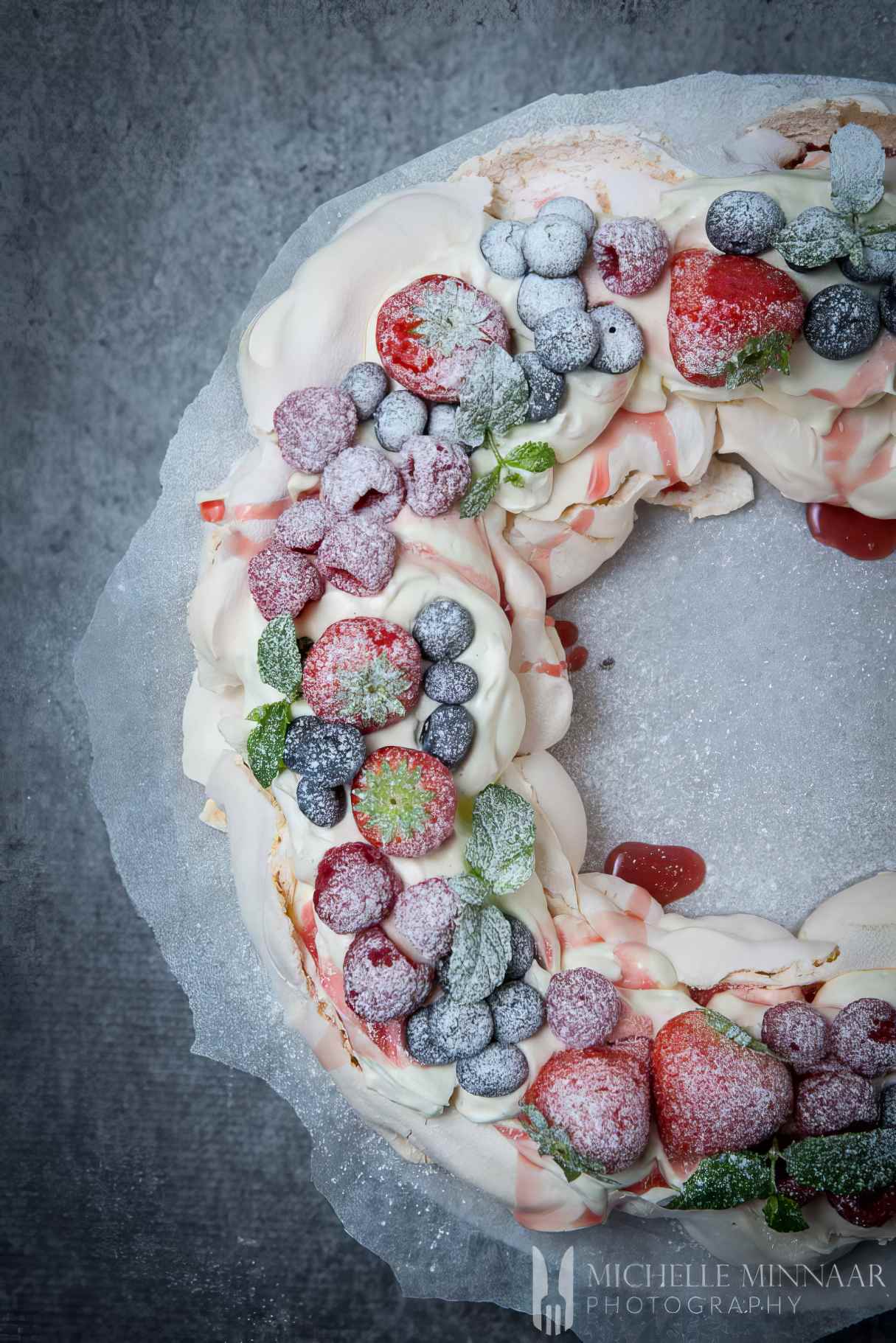 Christmas Pavlova Wreath