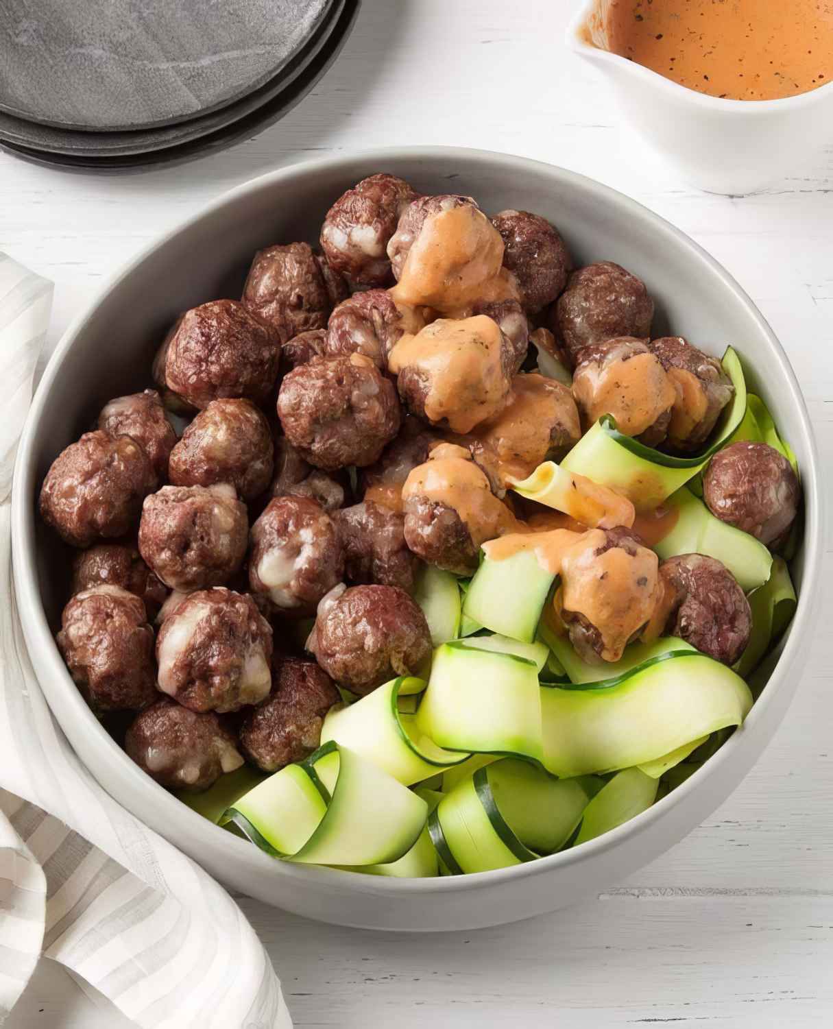 Keto-friendly Air Fryer Meatballs Recipe