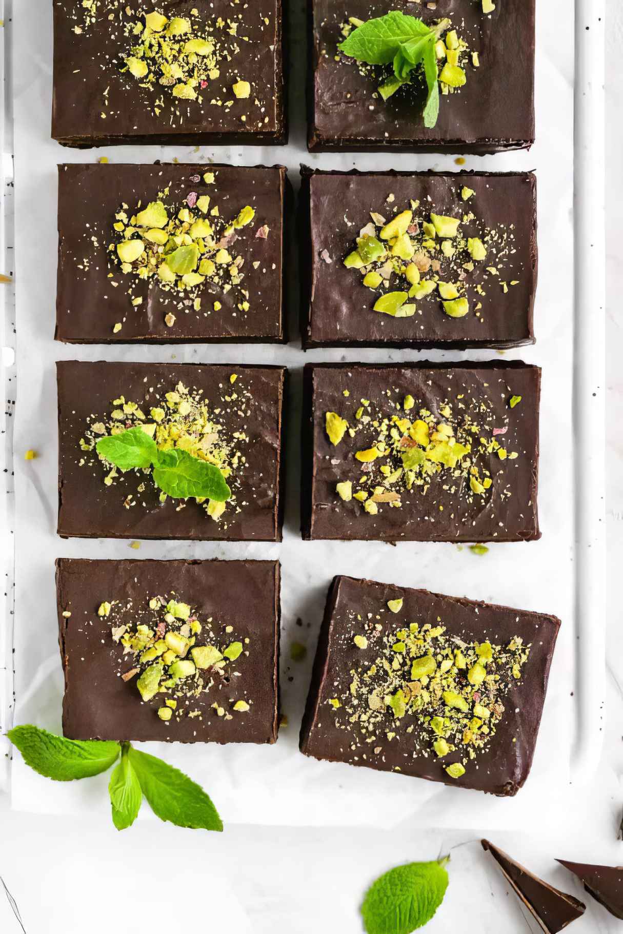 Mint Chocolate Fudge Recipe (vegan, paleo options)