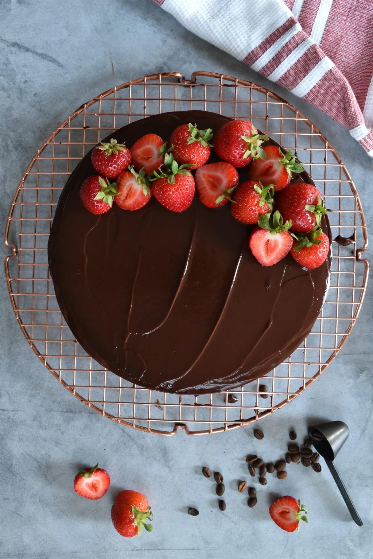 Strawberry Cheesecake with Chocolate Ganache