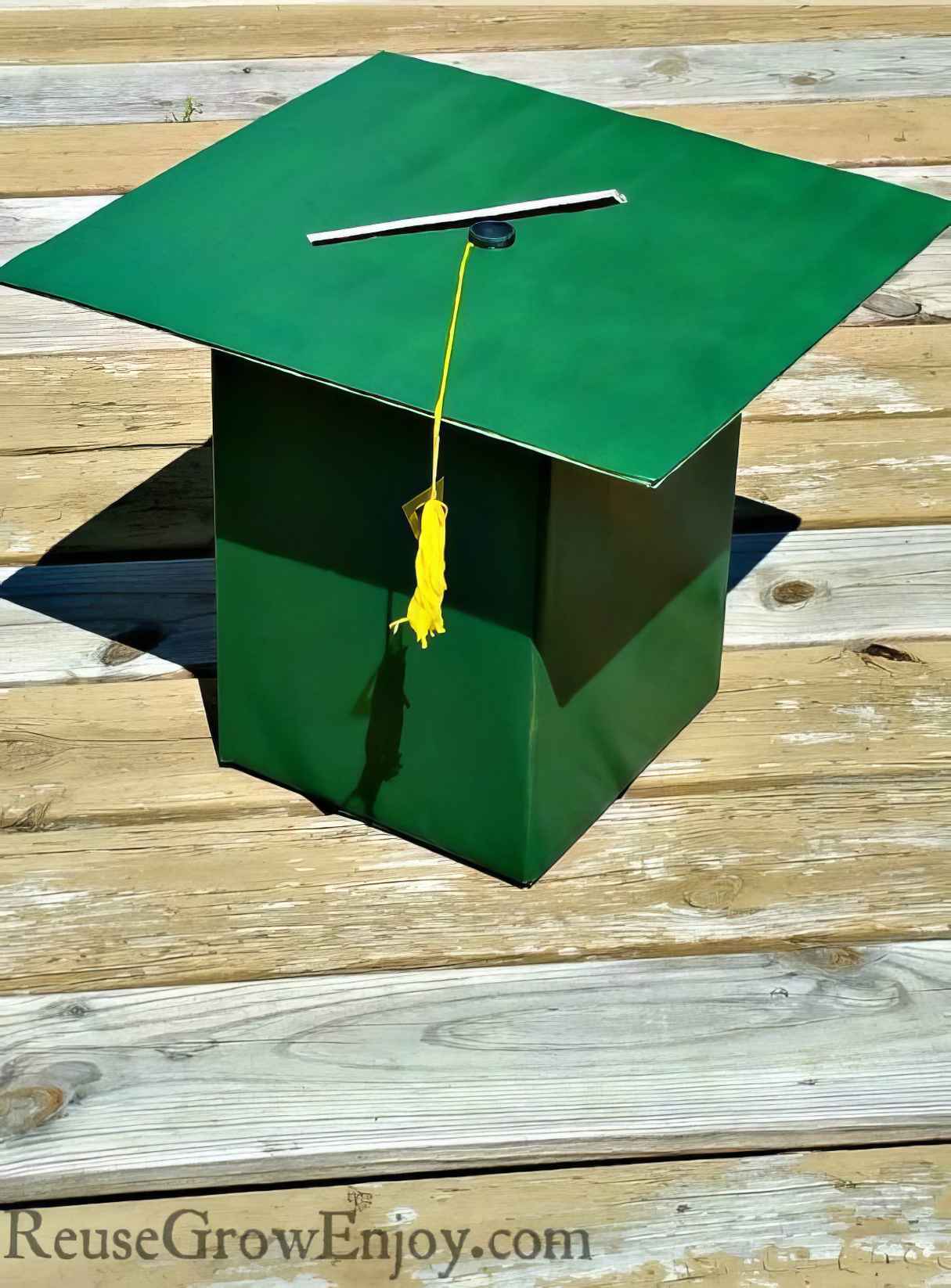 DIY Graduation Cap Card Holder