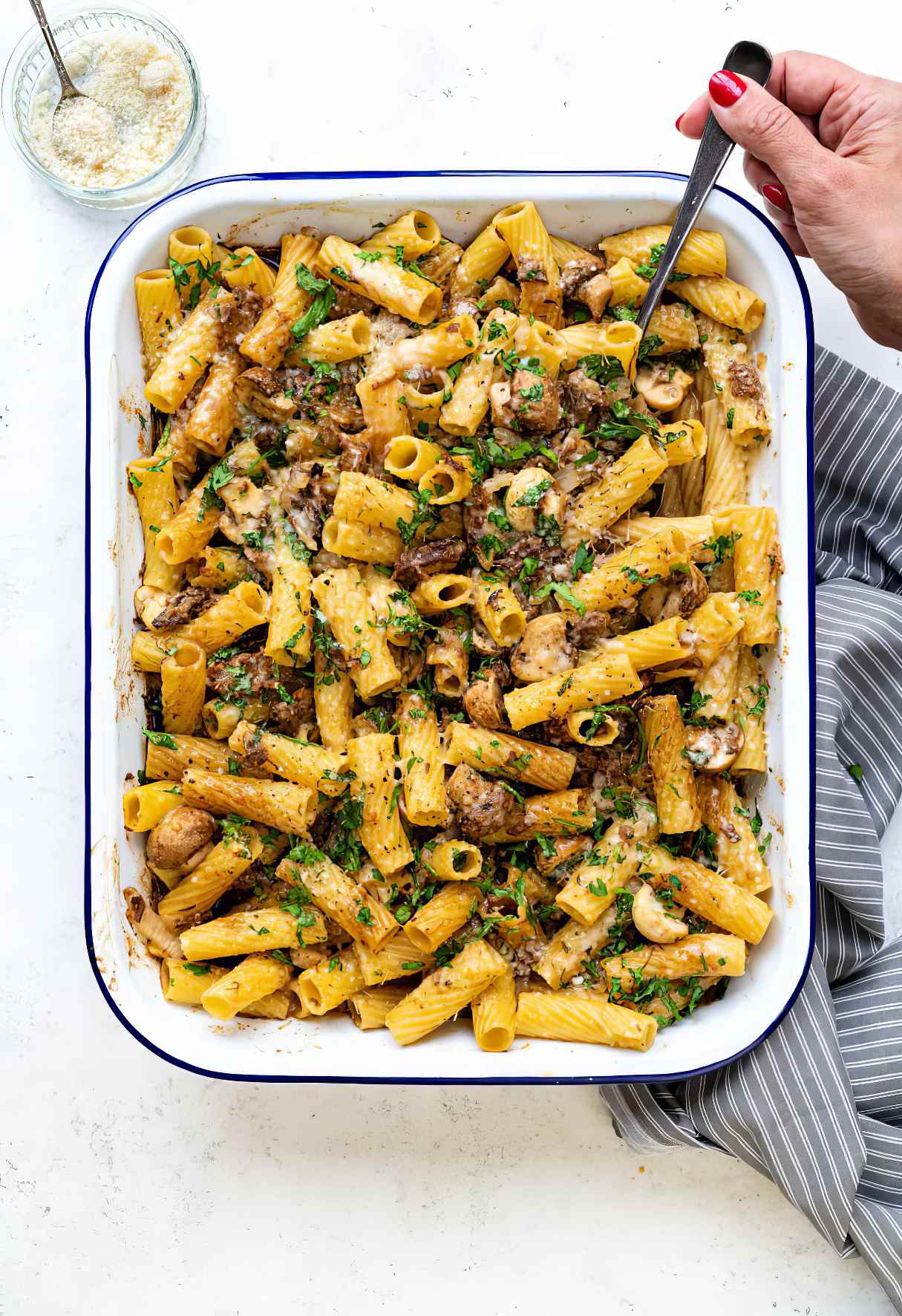 Stroganoff Pasta Bake | Slimming Friendly