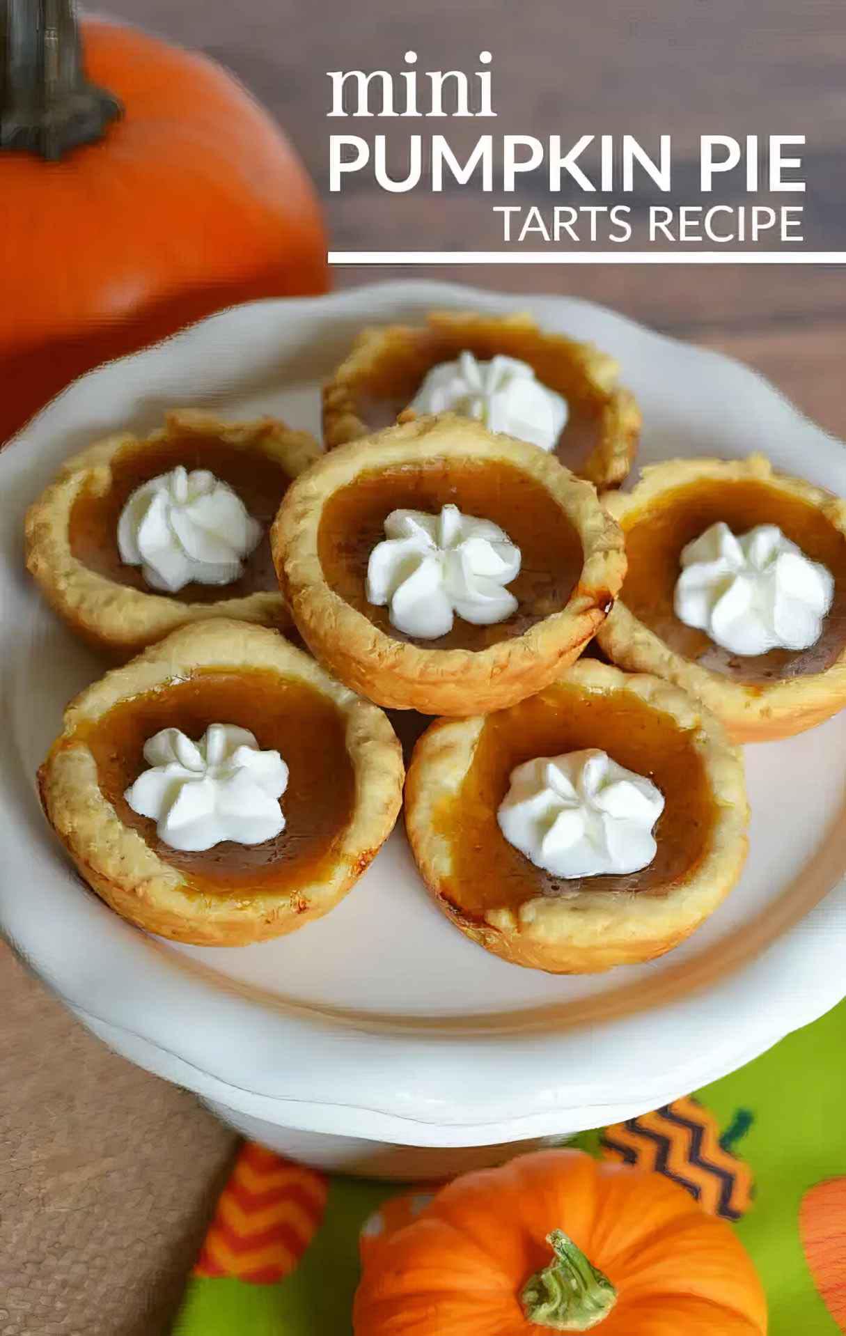 Mini Pumpkin Cream Cheese Pie Tarts