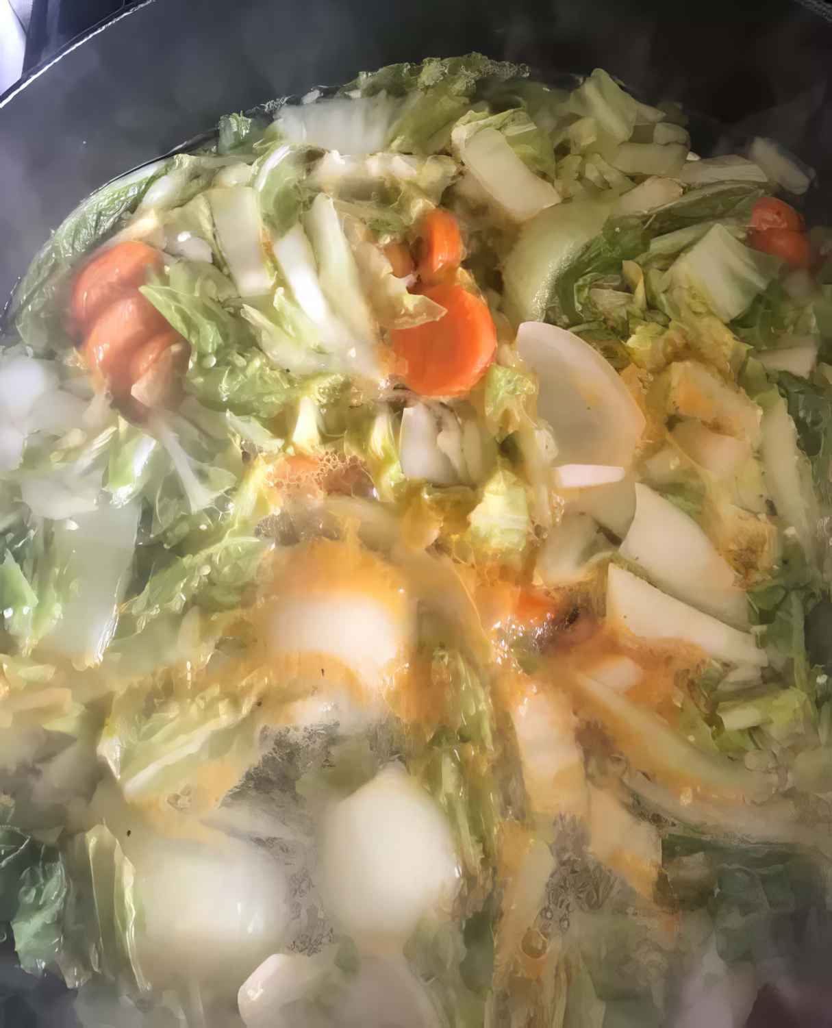 Chinese Cabbage and Ginger Soup