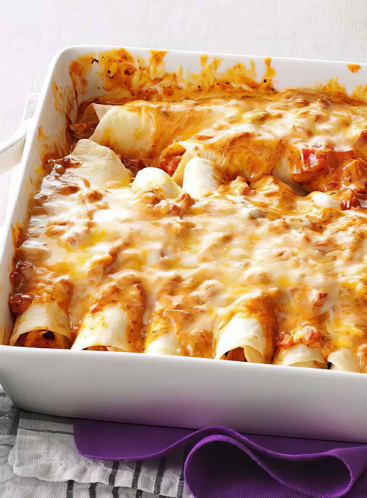 Creamy Chicken Enchiladas