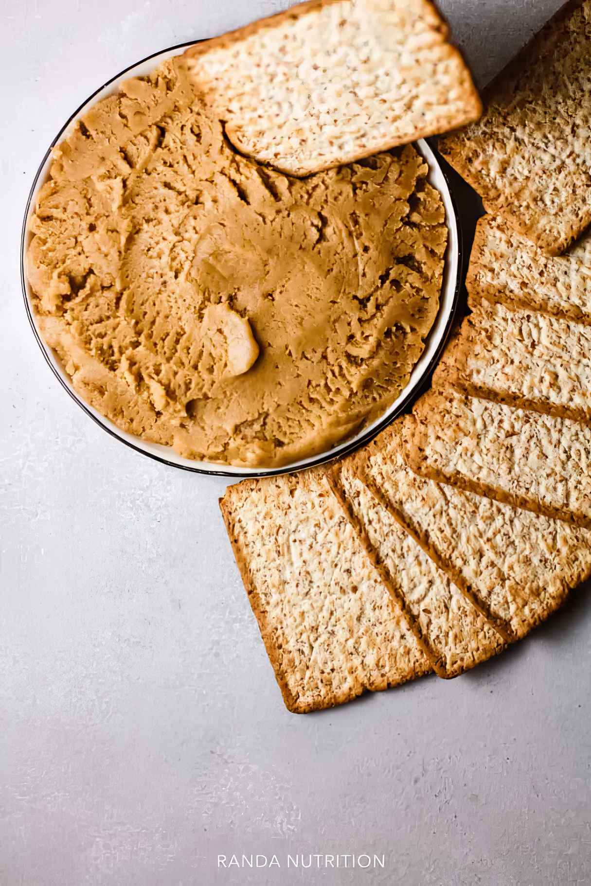 Gingerbread Dessert Hummus Dip