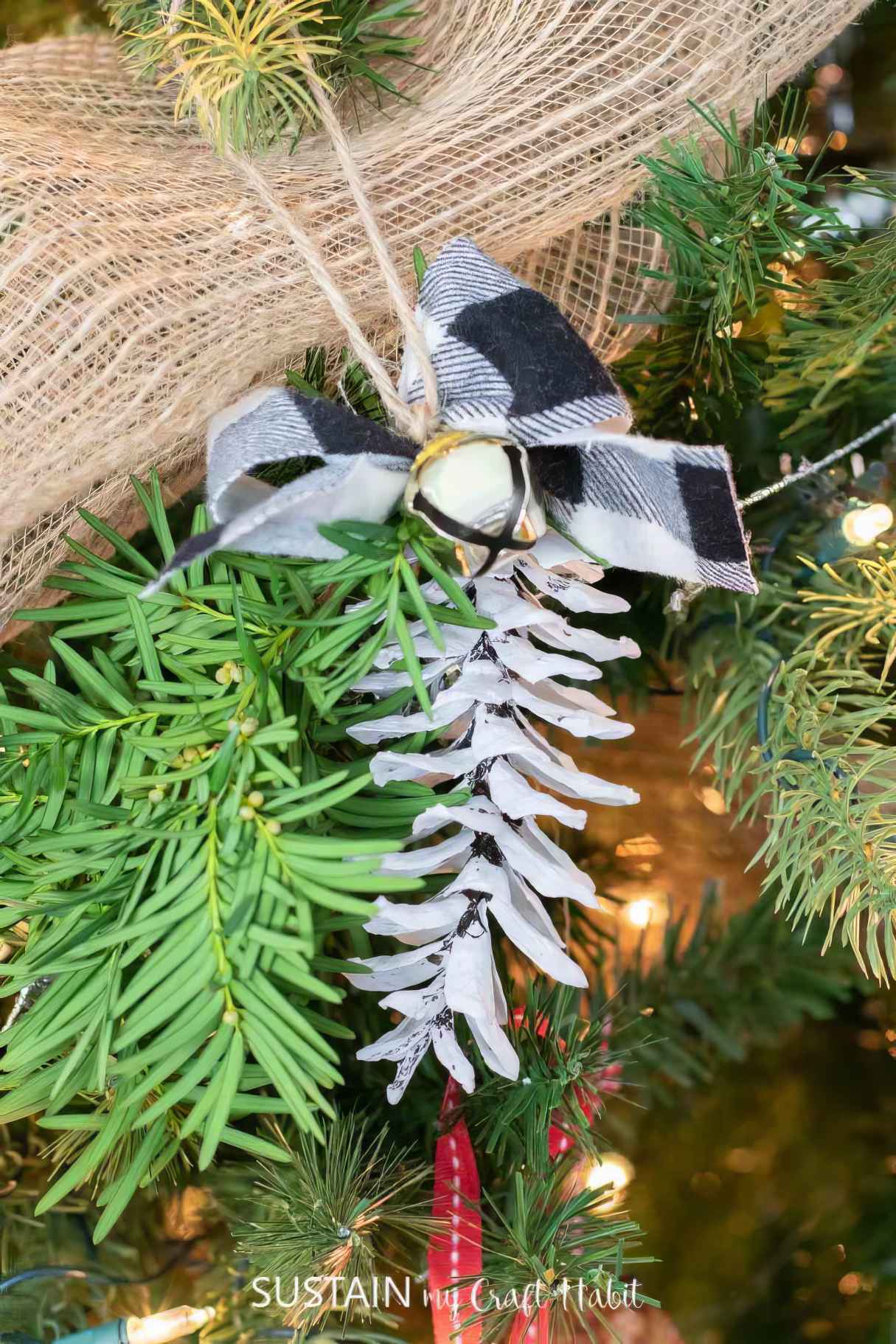 Painted Pinecone Christmas Ornaments