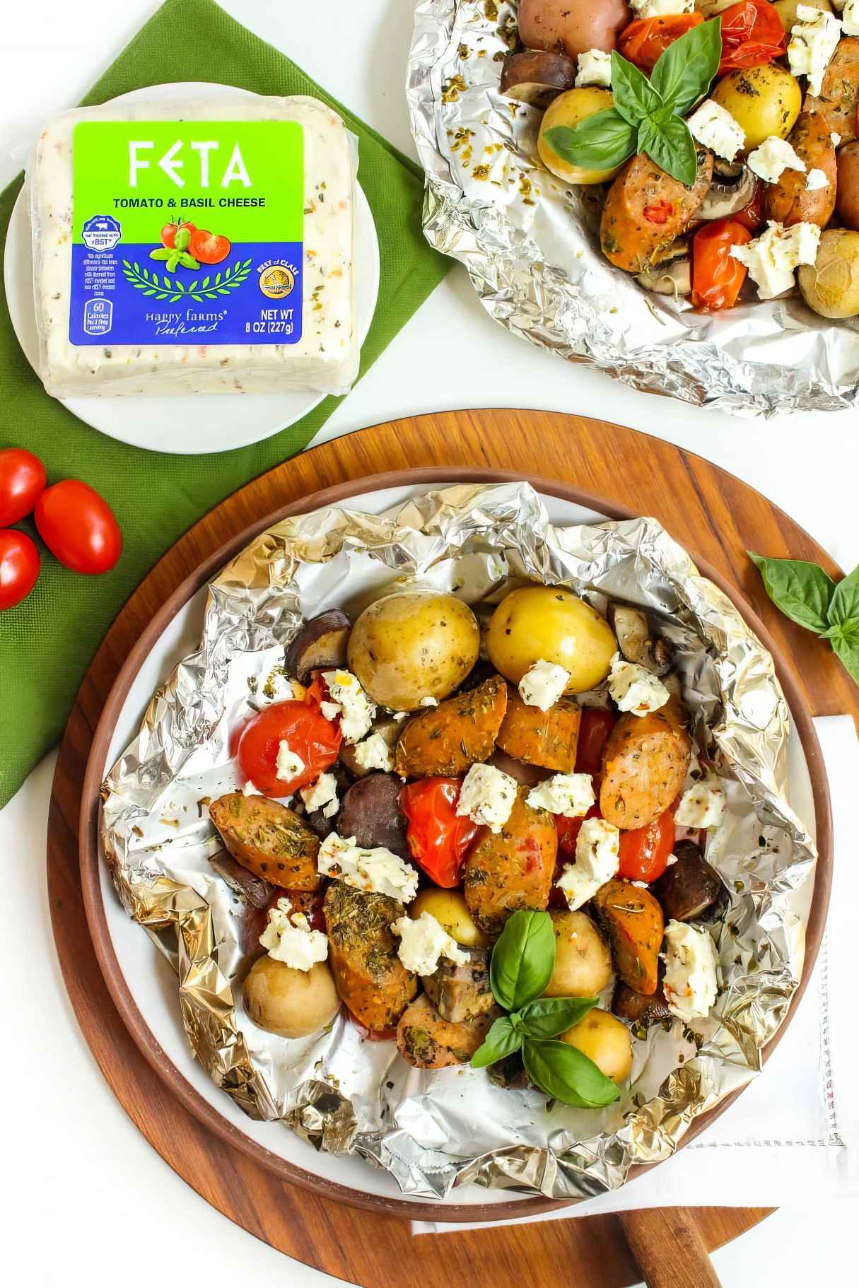 Grilled Italian Sausage & Veggies Foil Packet Dinner