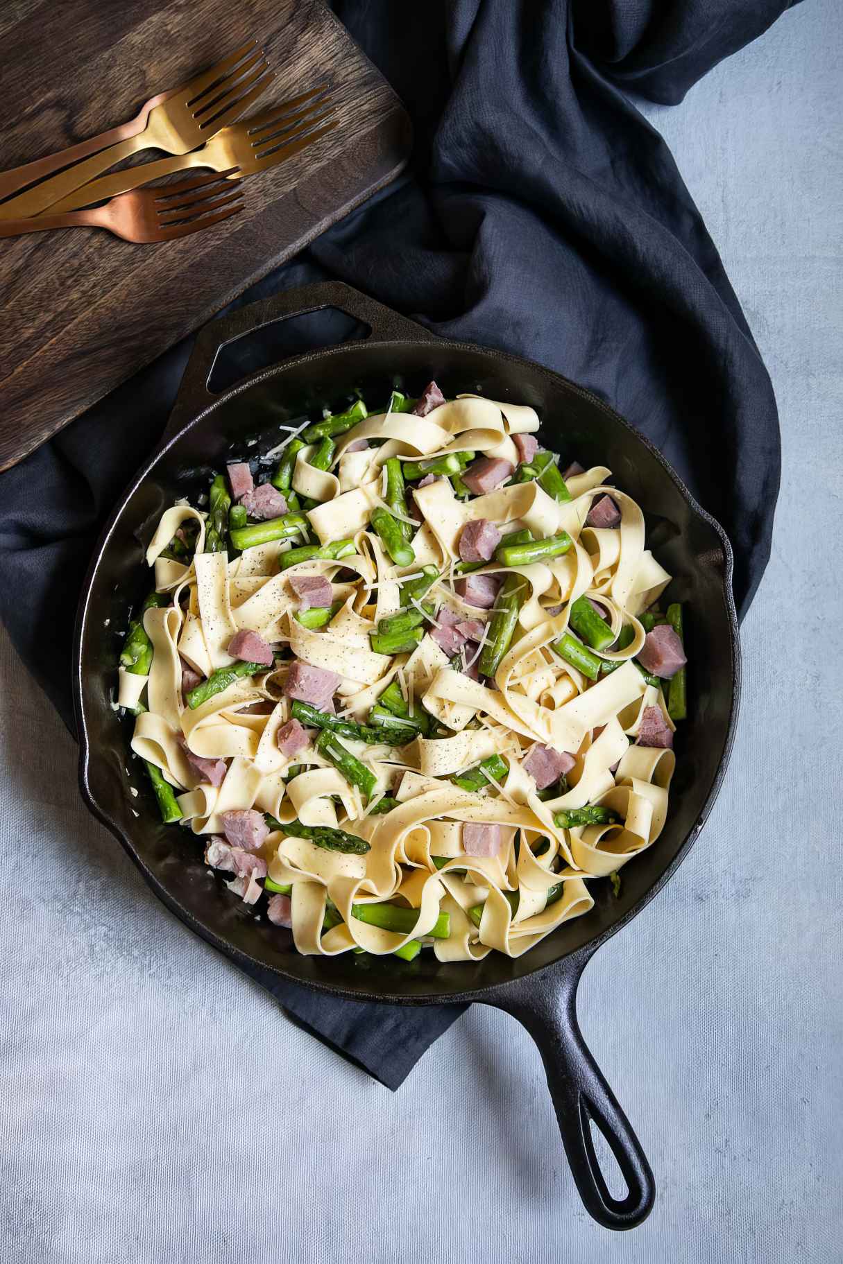 Ham Pasta w. Asparagus