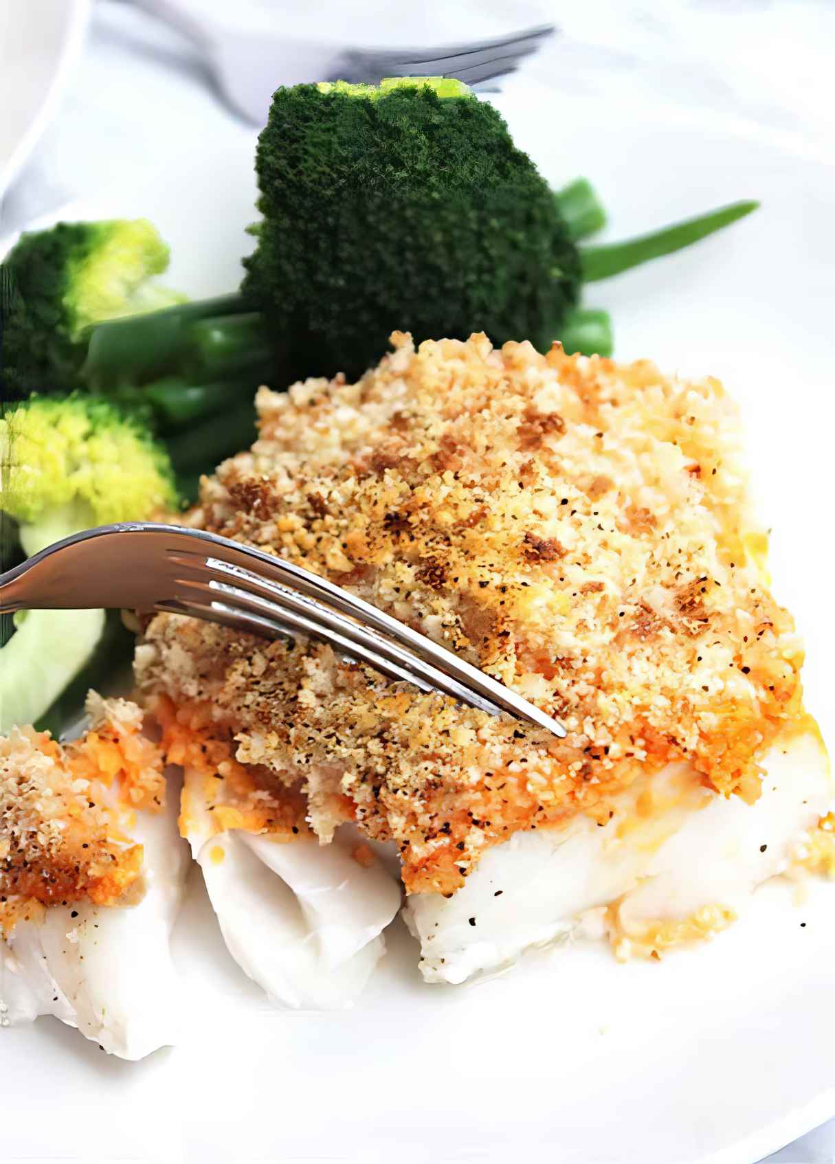 Crispy Baked Cod with Red Pesto