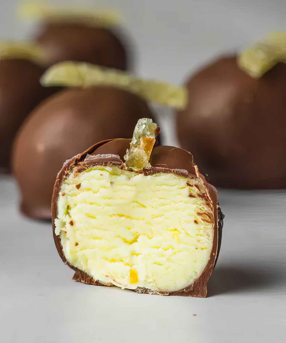 Delicious Lemon Creams for Christmas