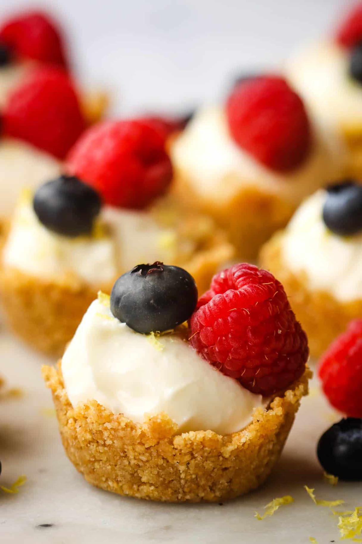 Mini No-Bake Lemon Cheesecake Tarts