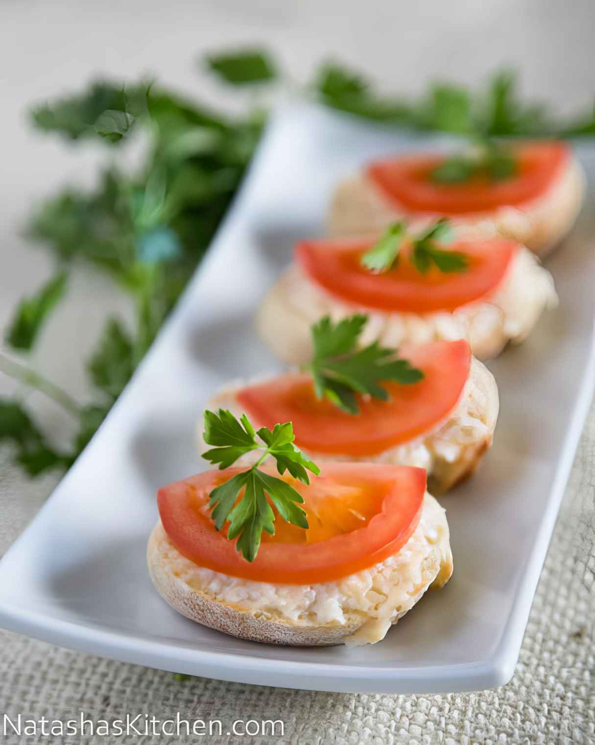 Gouda and Tomato Sandwiches