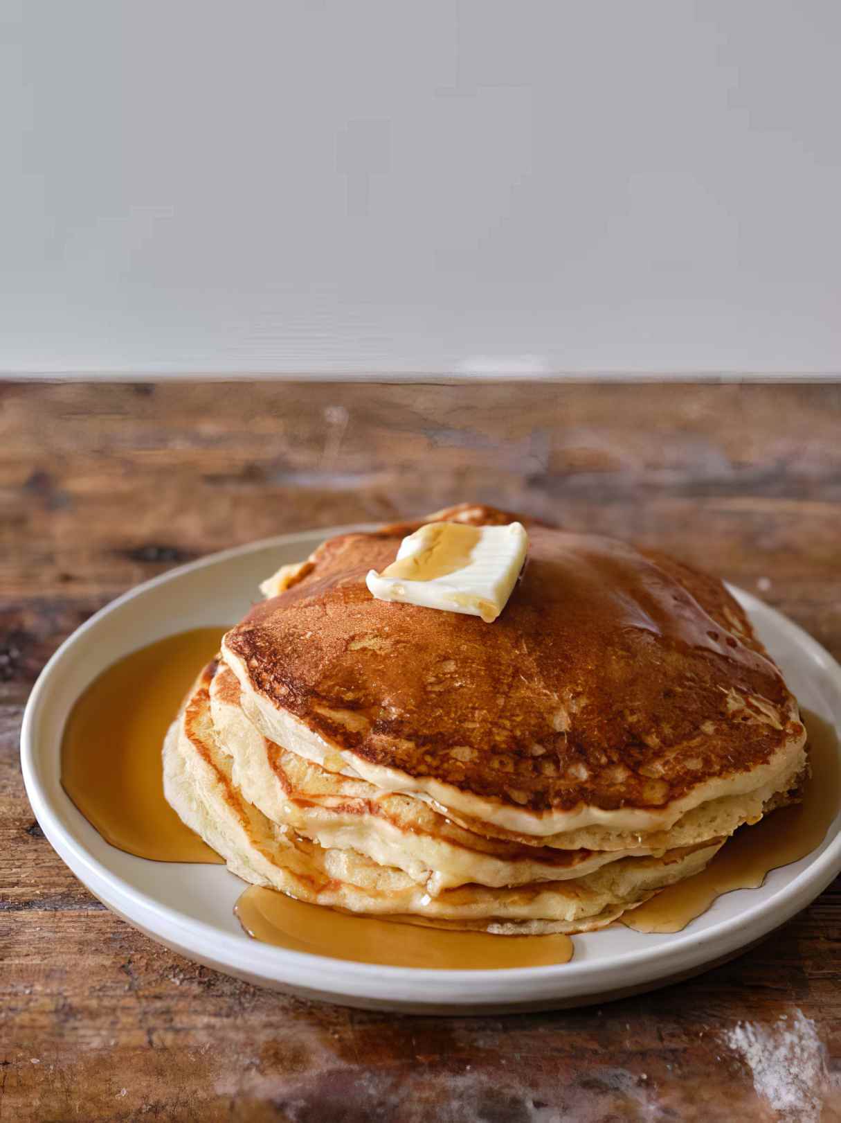 Fluffy Pancakes in a Mason Jar - Easy Camping Meal