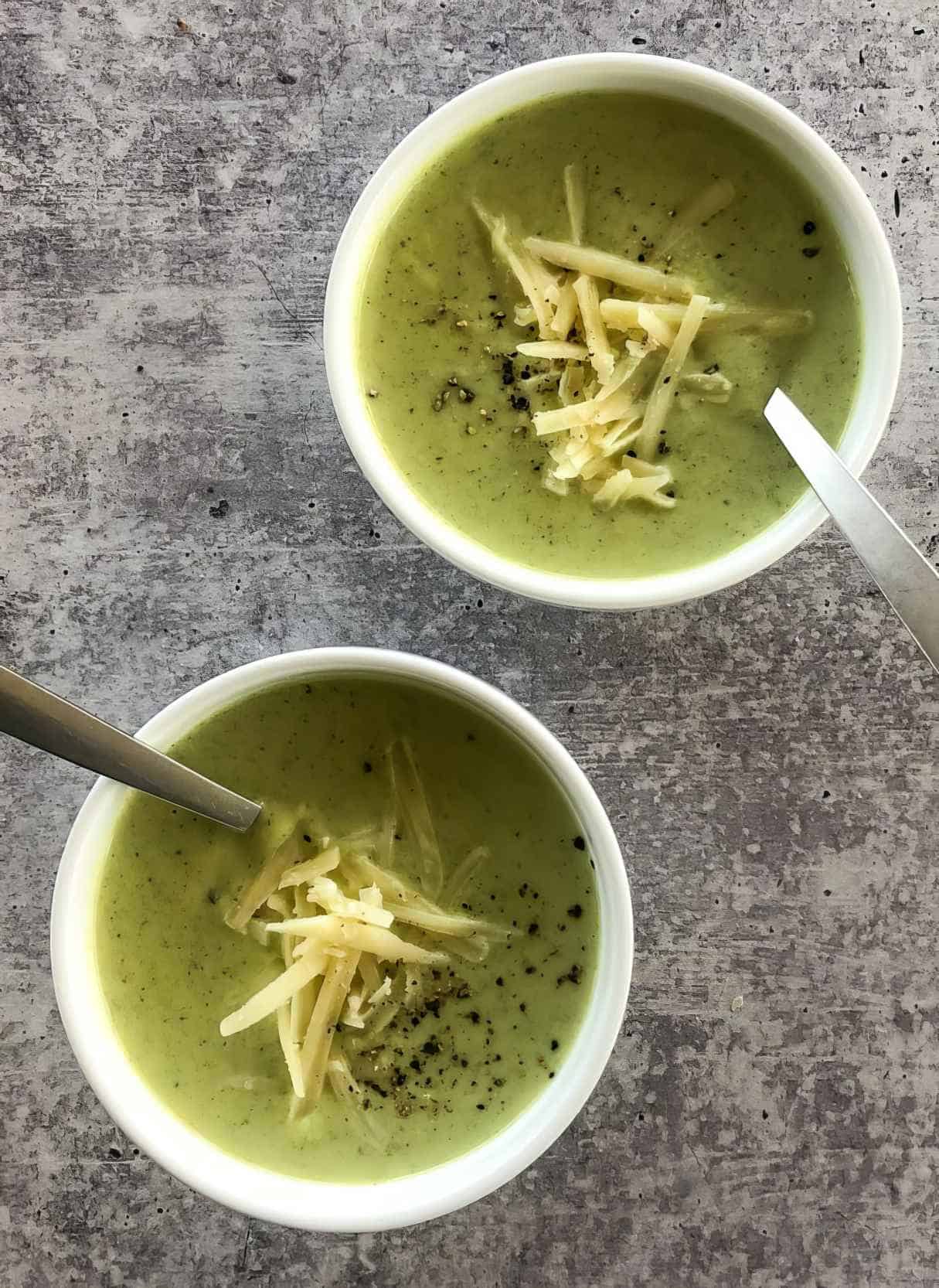 Use an Immersion Blender to Make Broccoli Soup with Cheddar