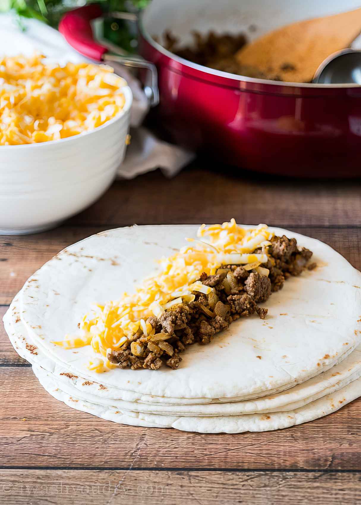 Easy Ground Beef Enchiladas
