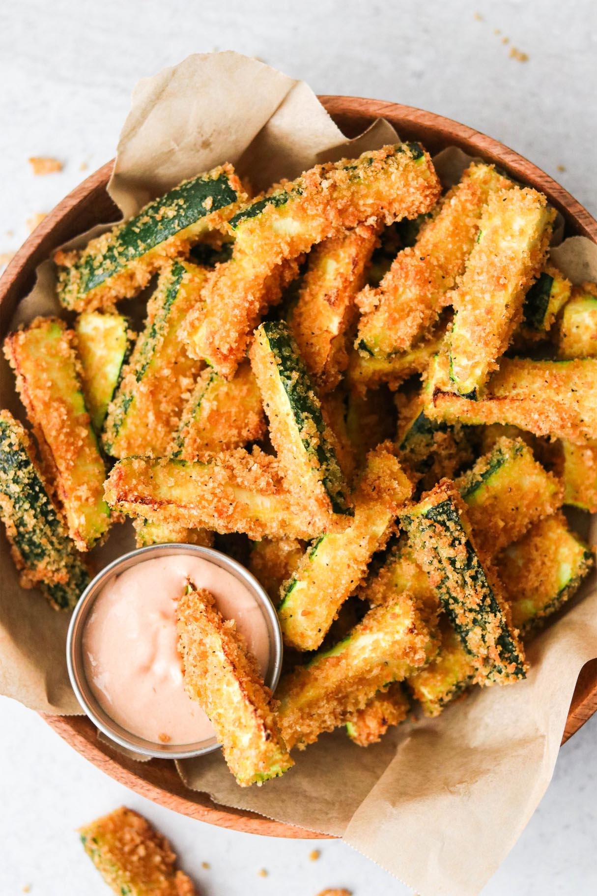 Air Fryer Keto Zucchini Fries Without Breading