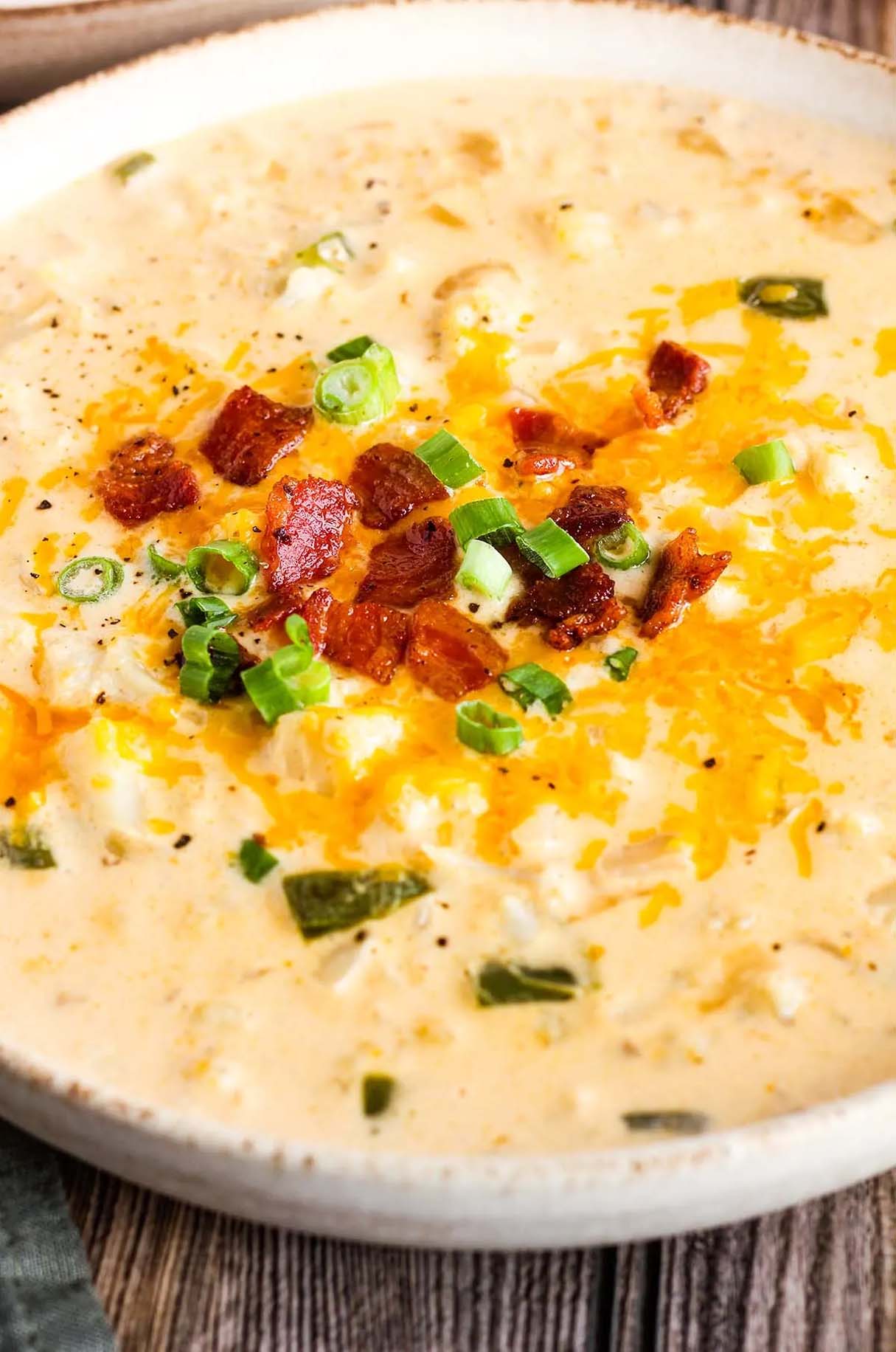 Cauliflower Jalapeno Popper Soup (w/ Instant Pot Instructions)