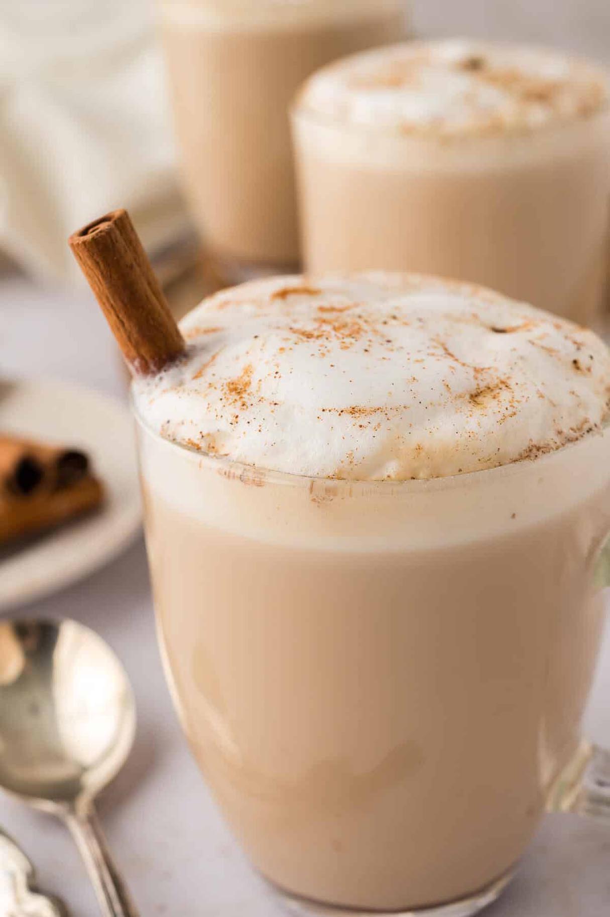 Slow Cooker Chai Tea Latte