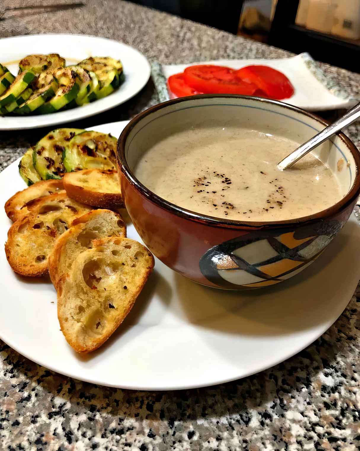 Creamy Chanterelle Mushroom Soup (French Version)