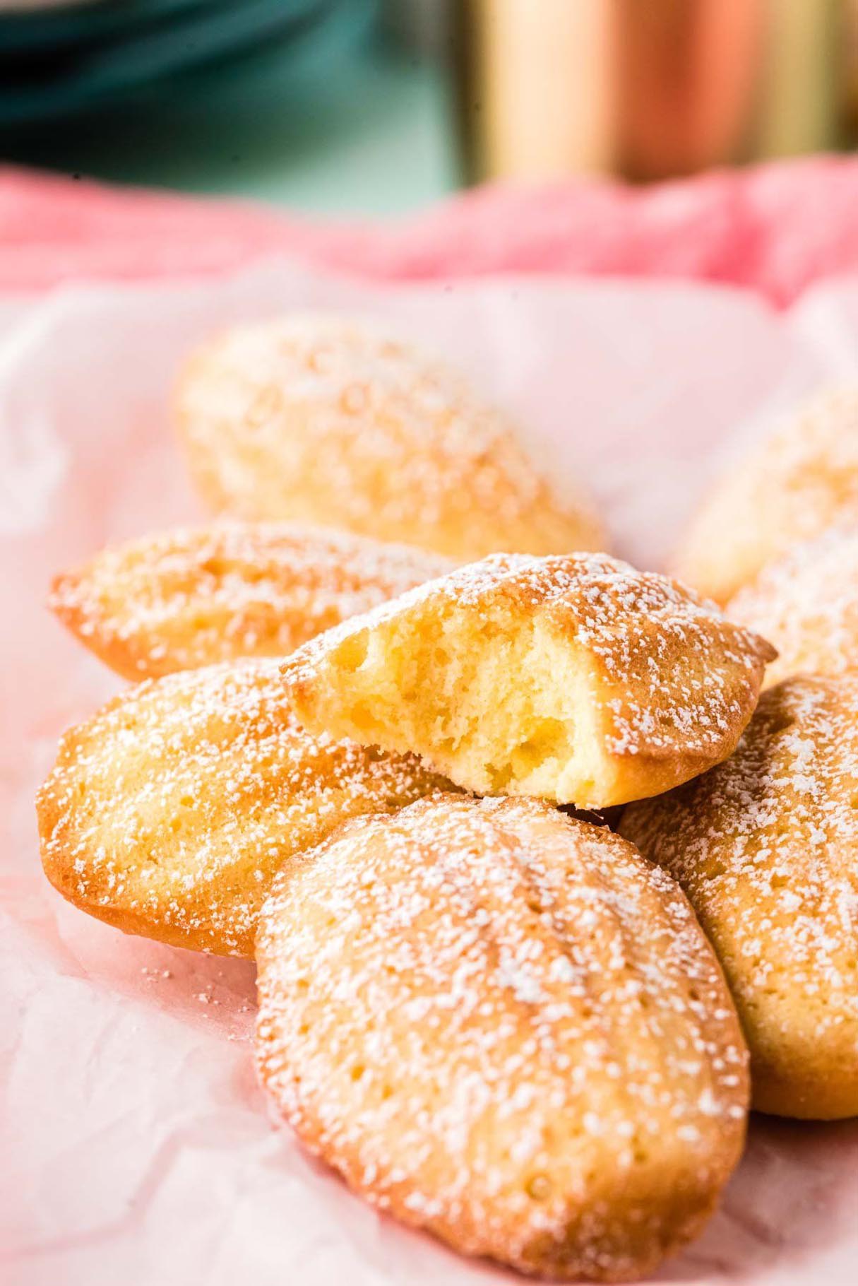 Classic French Madeleines