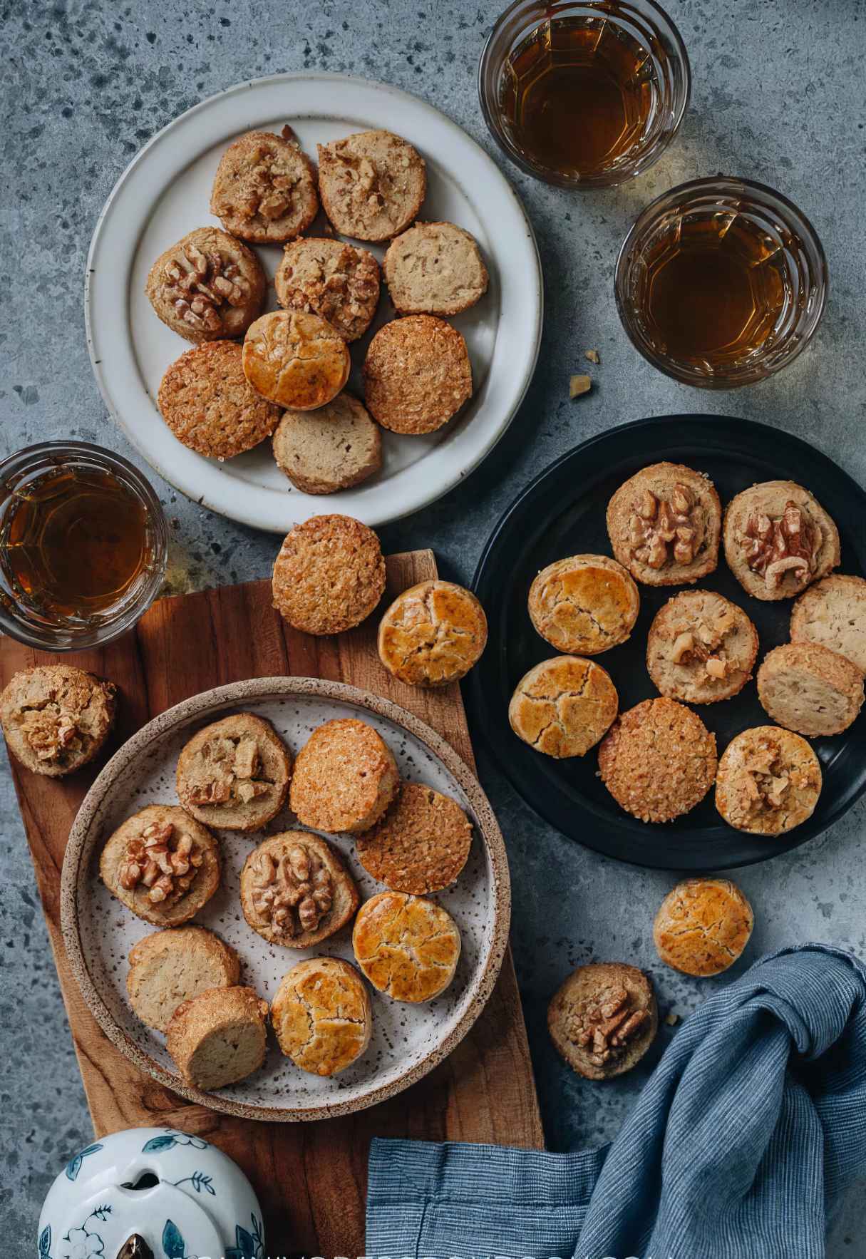 Chinese Walnut Cookies