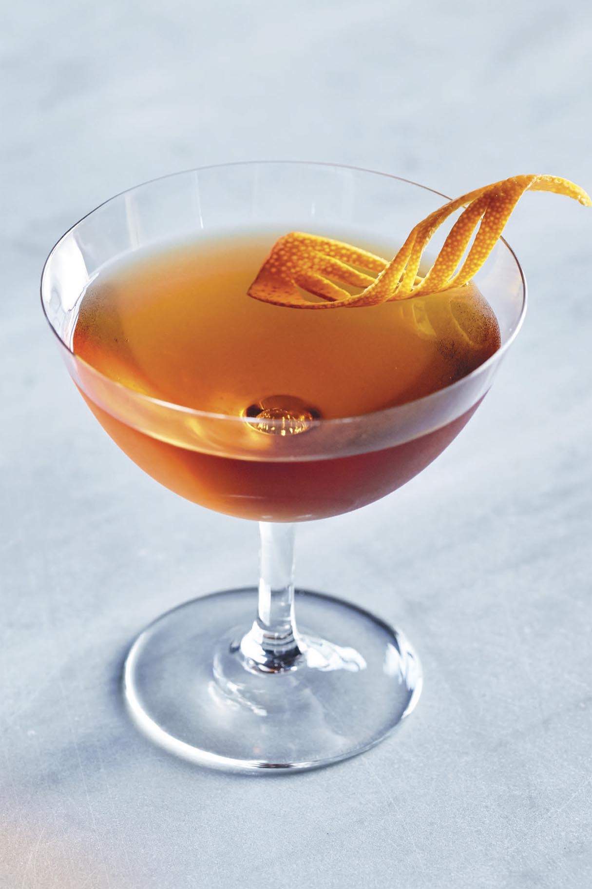 Hanky Panky - Vintage Cocktail with American Gin and Sweet Vermouth