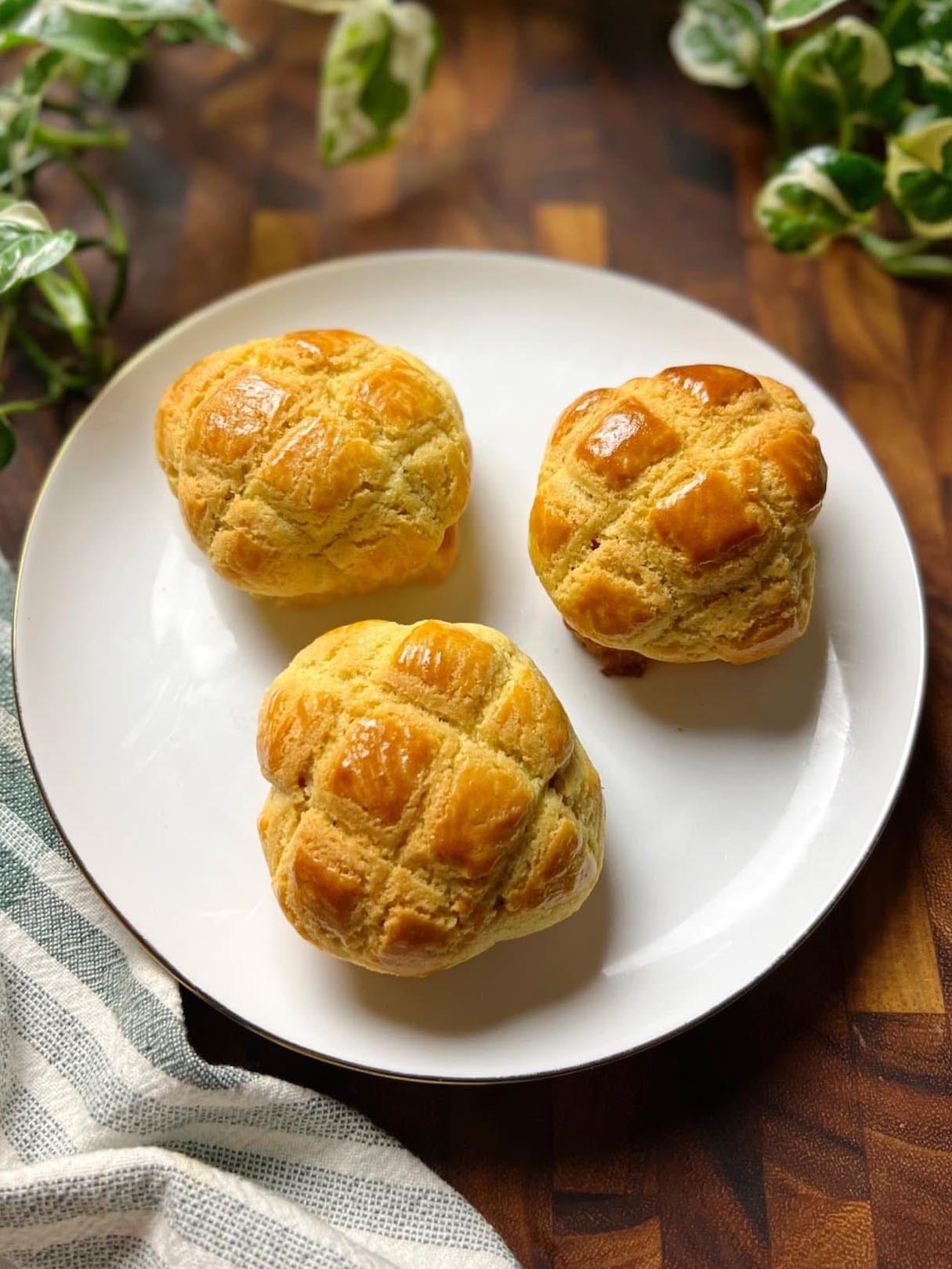 Pineapple Buns