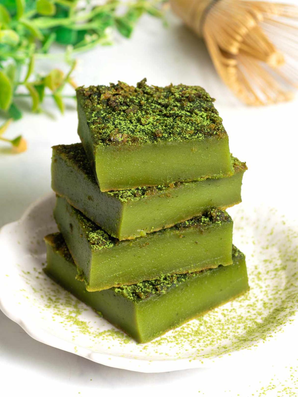 Simple Matcha Green Tea Mochi