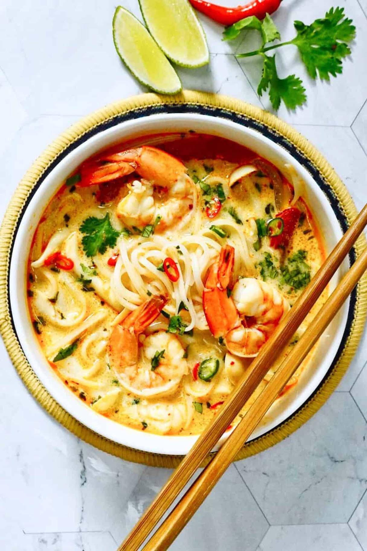 Tom Yum Soup with Noodles