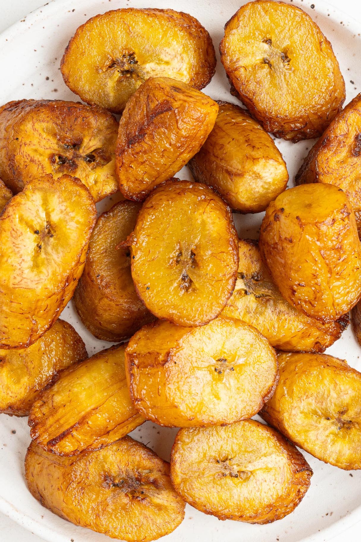 Amarillos (Platanos Maduros) - Fried Sweet Plantains Recipe