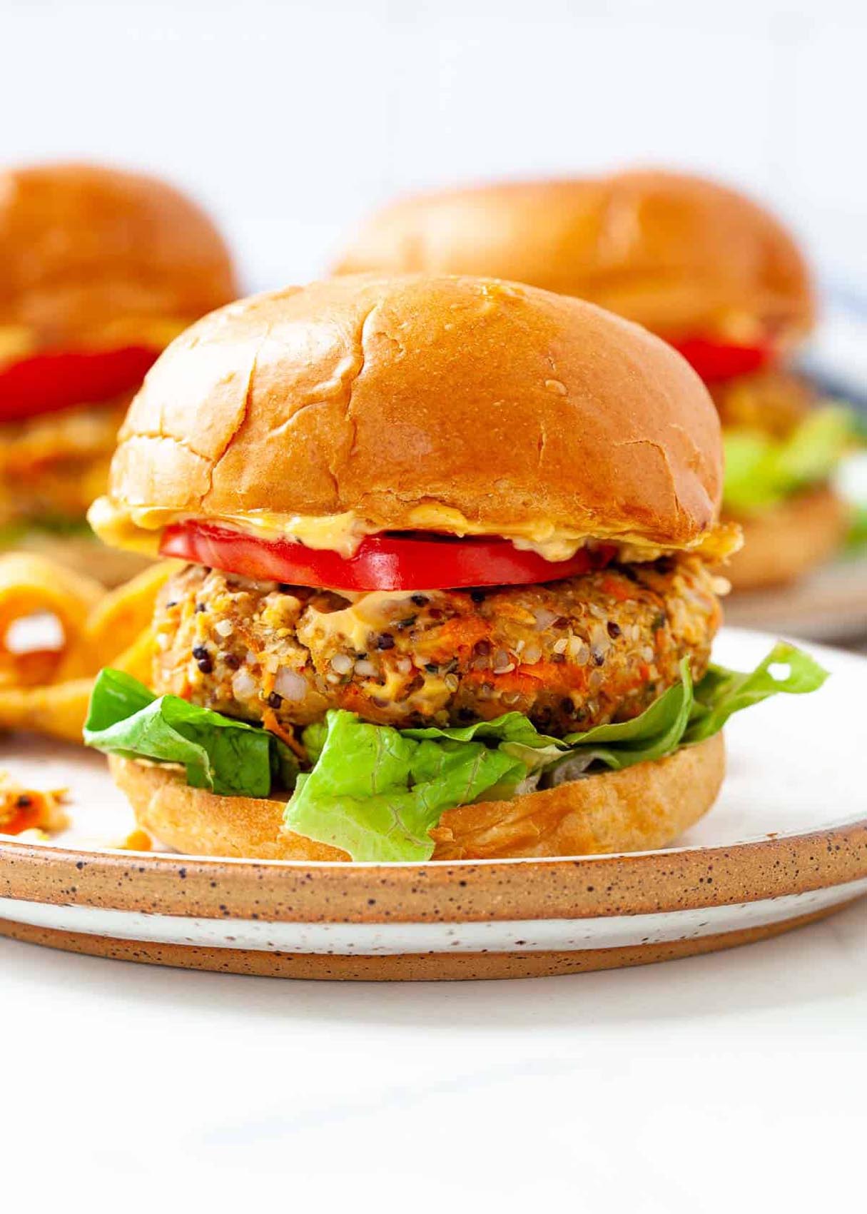 15-Minute Chickpea Burgers Recipe (Vegan/Gluten-Free)
