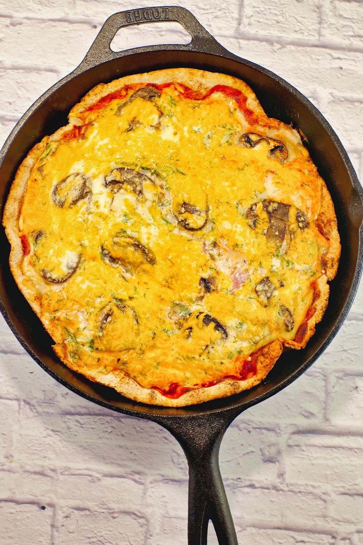 Better For You Egg White Breakfast Pizza & Simple Resolutions