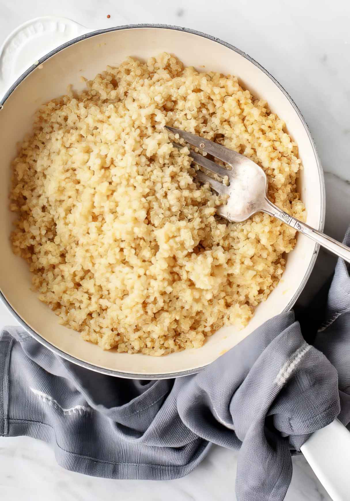 How to Cook Quinoa - Fluffy Quinoa at Home