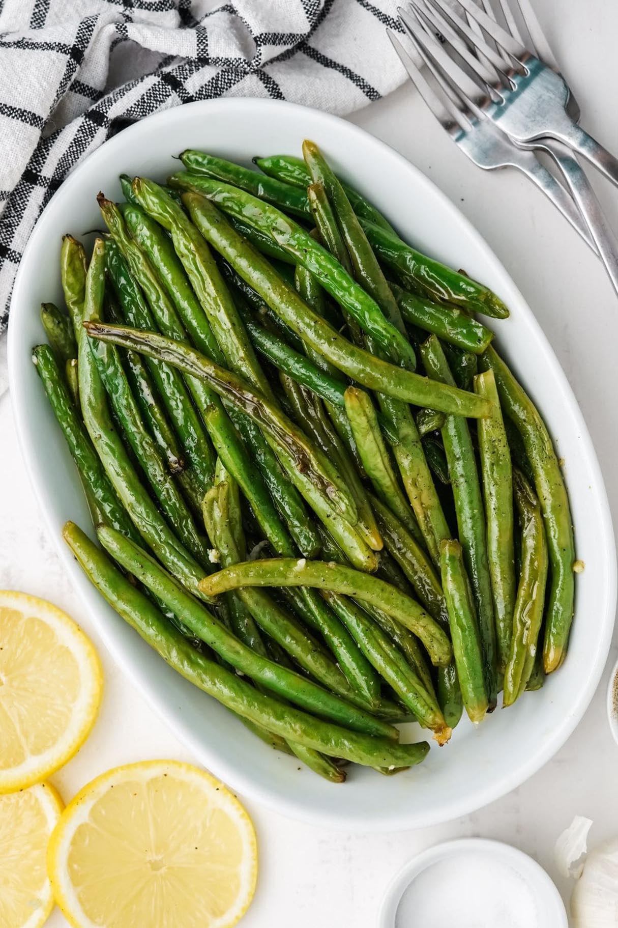 Oven Roasted Green Beans with Garlic & Lemon