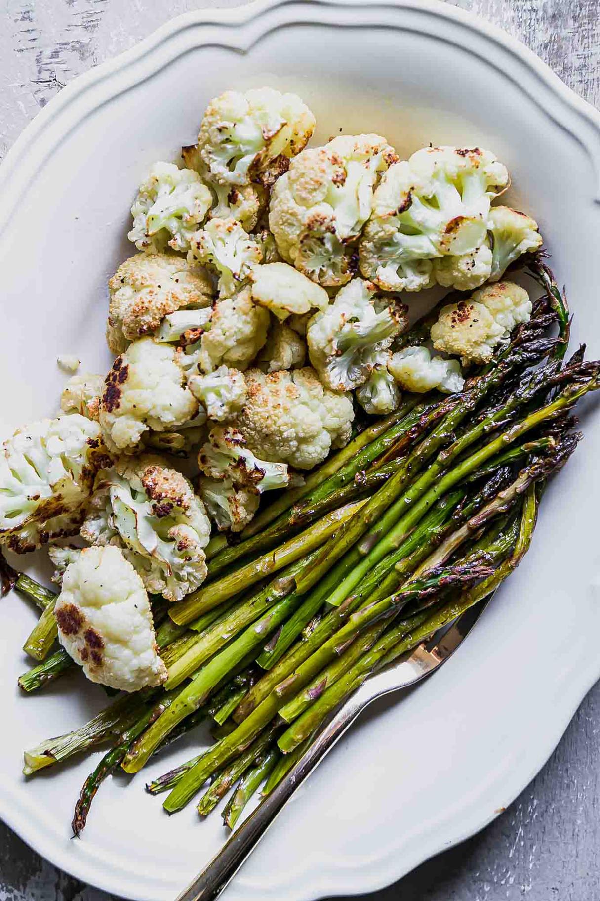 Roasted Cauliflower and Asparagus (Whole30)