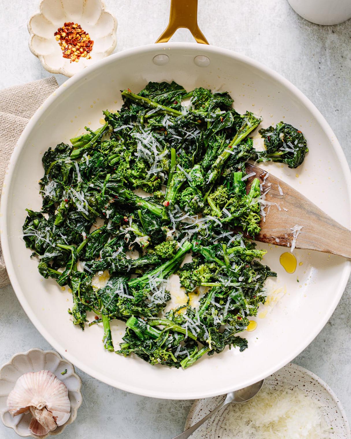 Sauteed Broccoli Rabe With Garlic And Oil