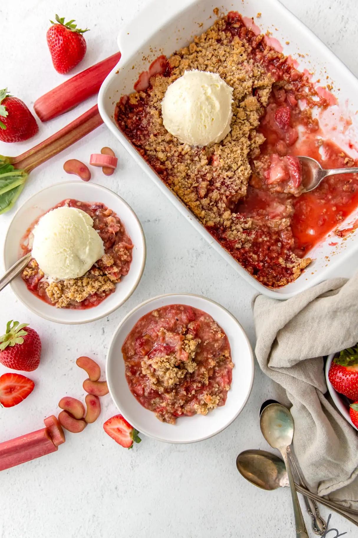 Strawberry Rhubarb Crisp