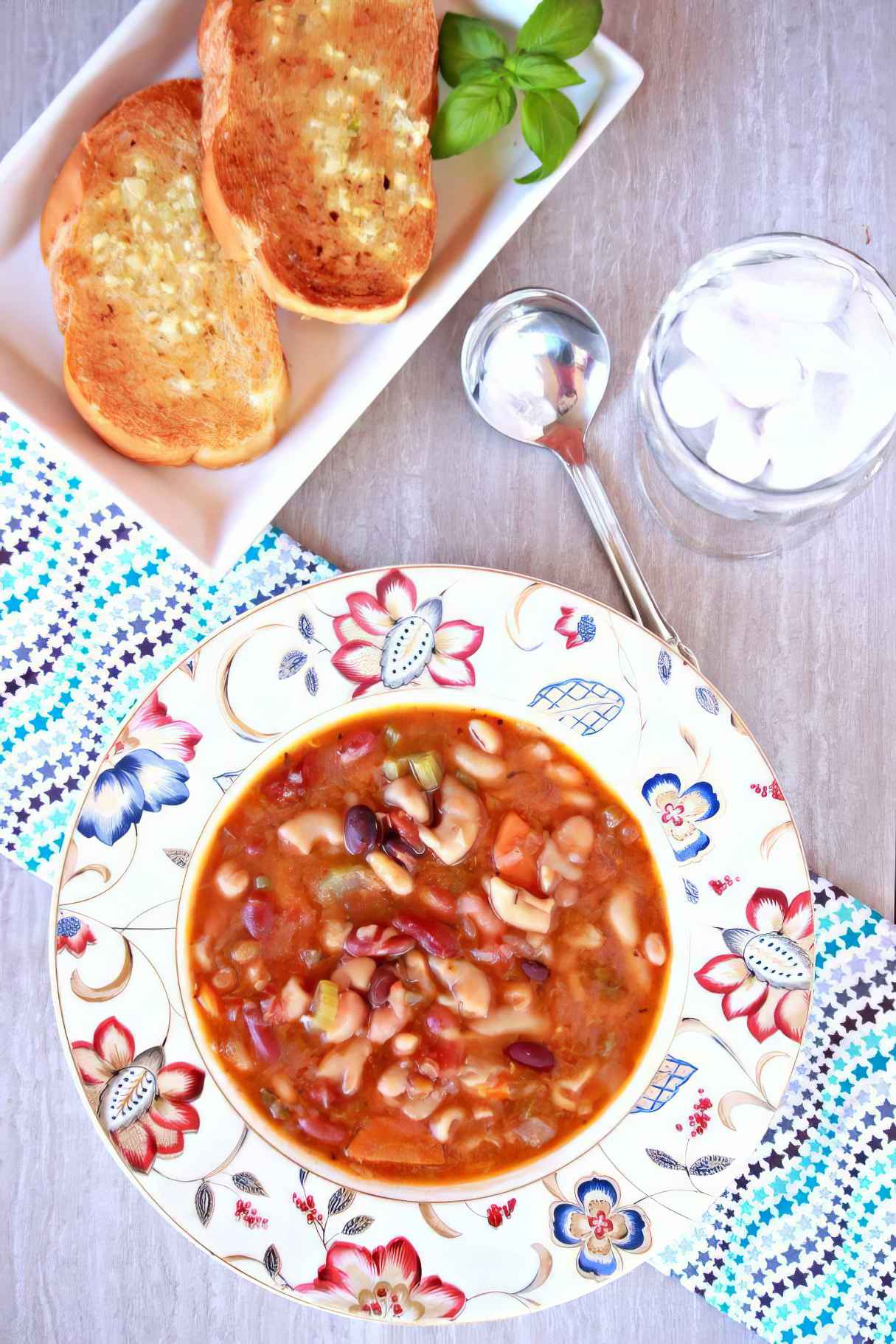 Vegetarian 15 Bean Soup in Instant Pot
