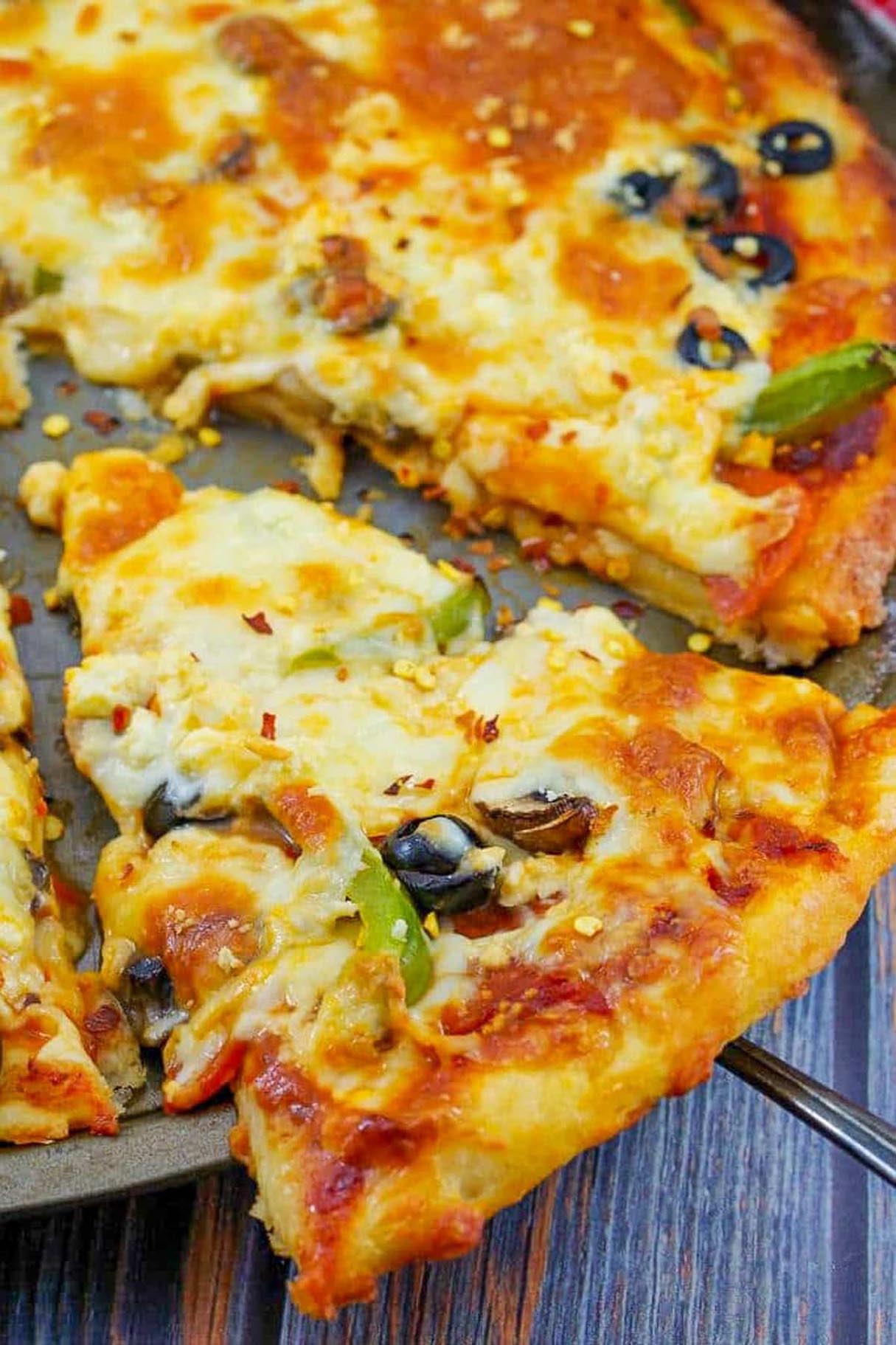 Weight Watchers Pizza with 2 ingredient Weight Watchers Pizza Dough